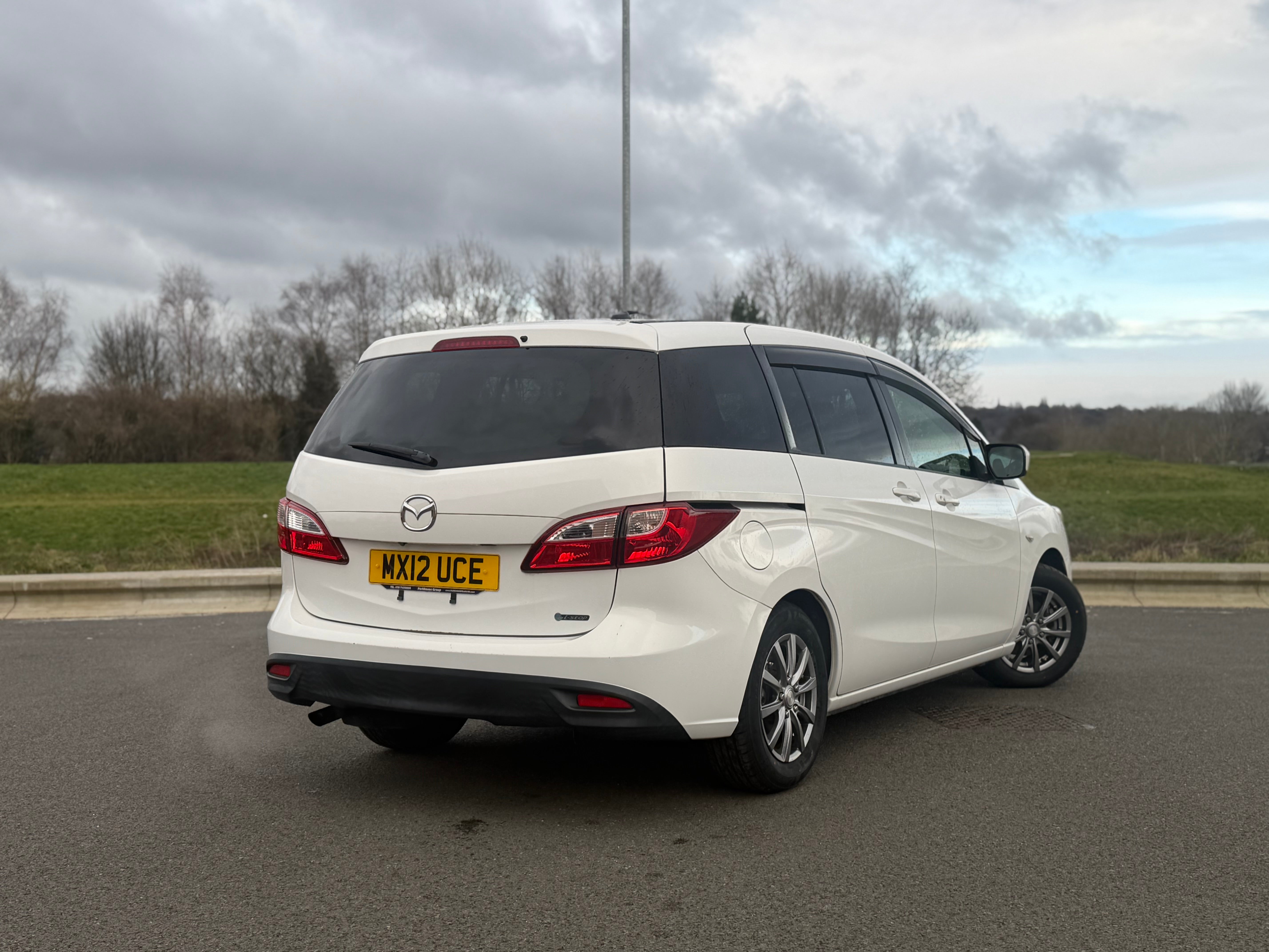 MAZDA 5 - 1 Owner. 4 New tyres. 7 Seater
