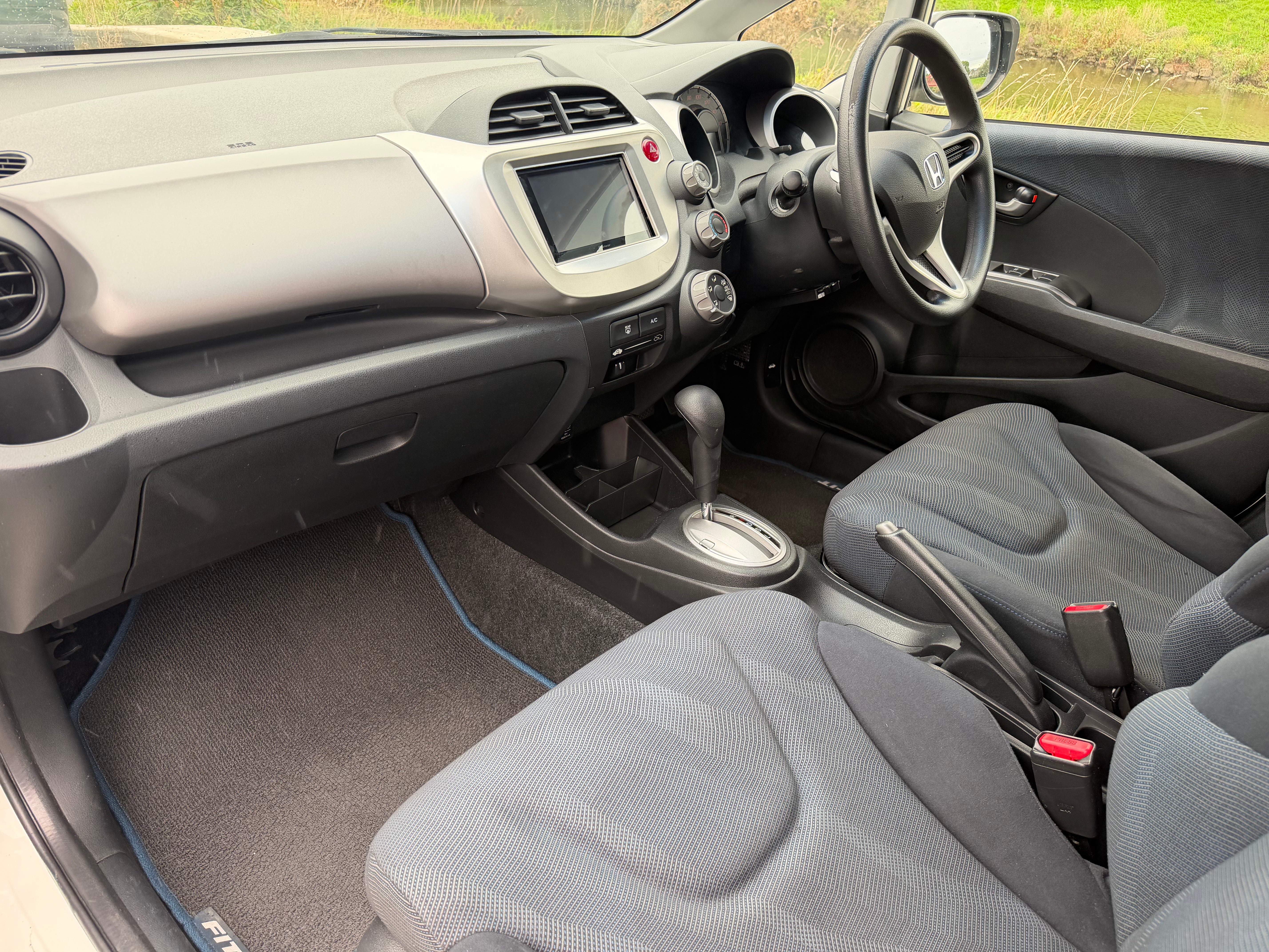 HONDA JAZZ - 1 Owner. Car Play. Rev Camera