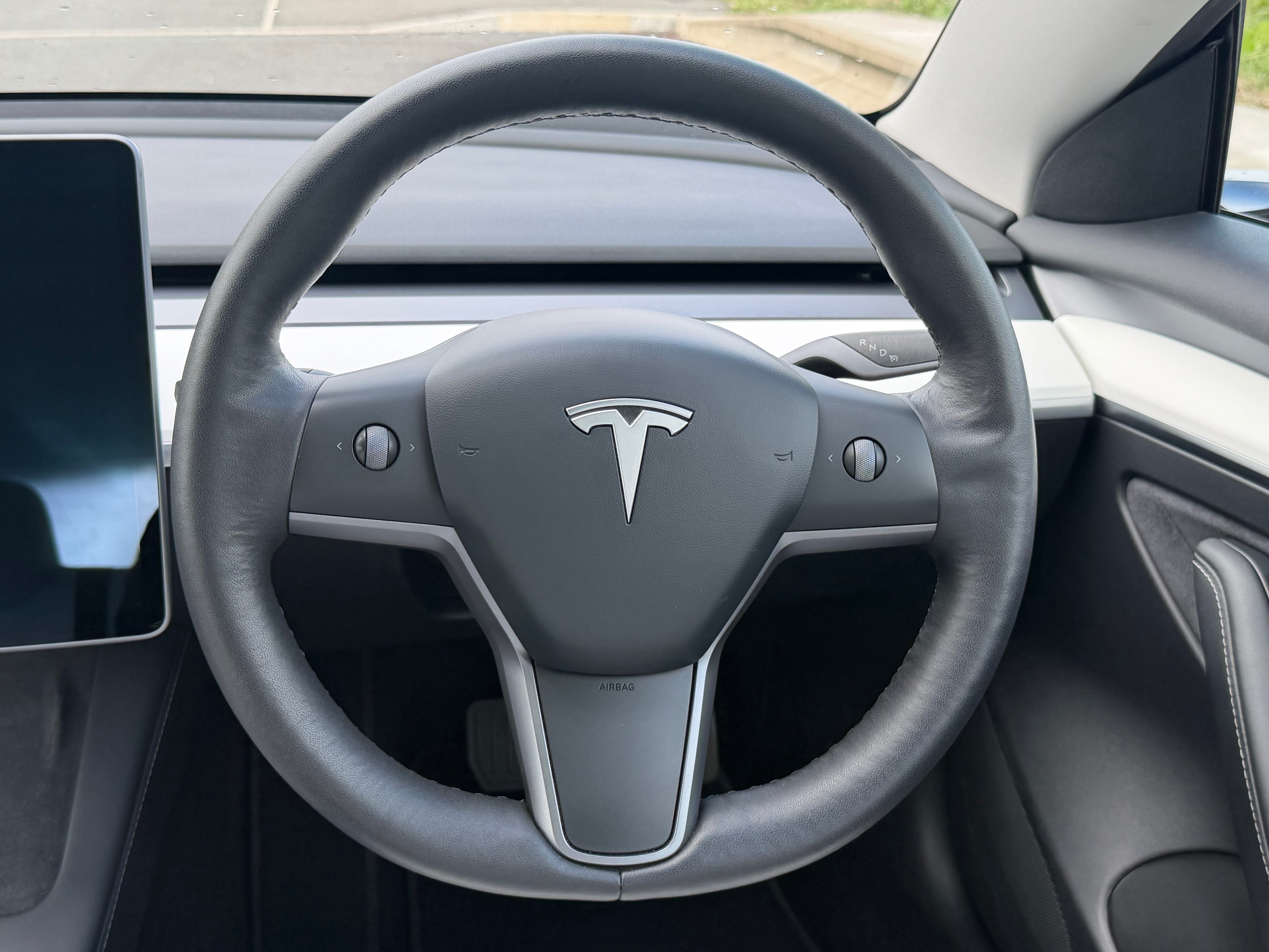 Tesla Model 3 (Dual Motor) Long Range Auto 4WDE 4dr -