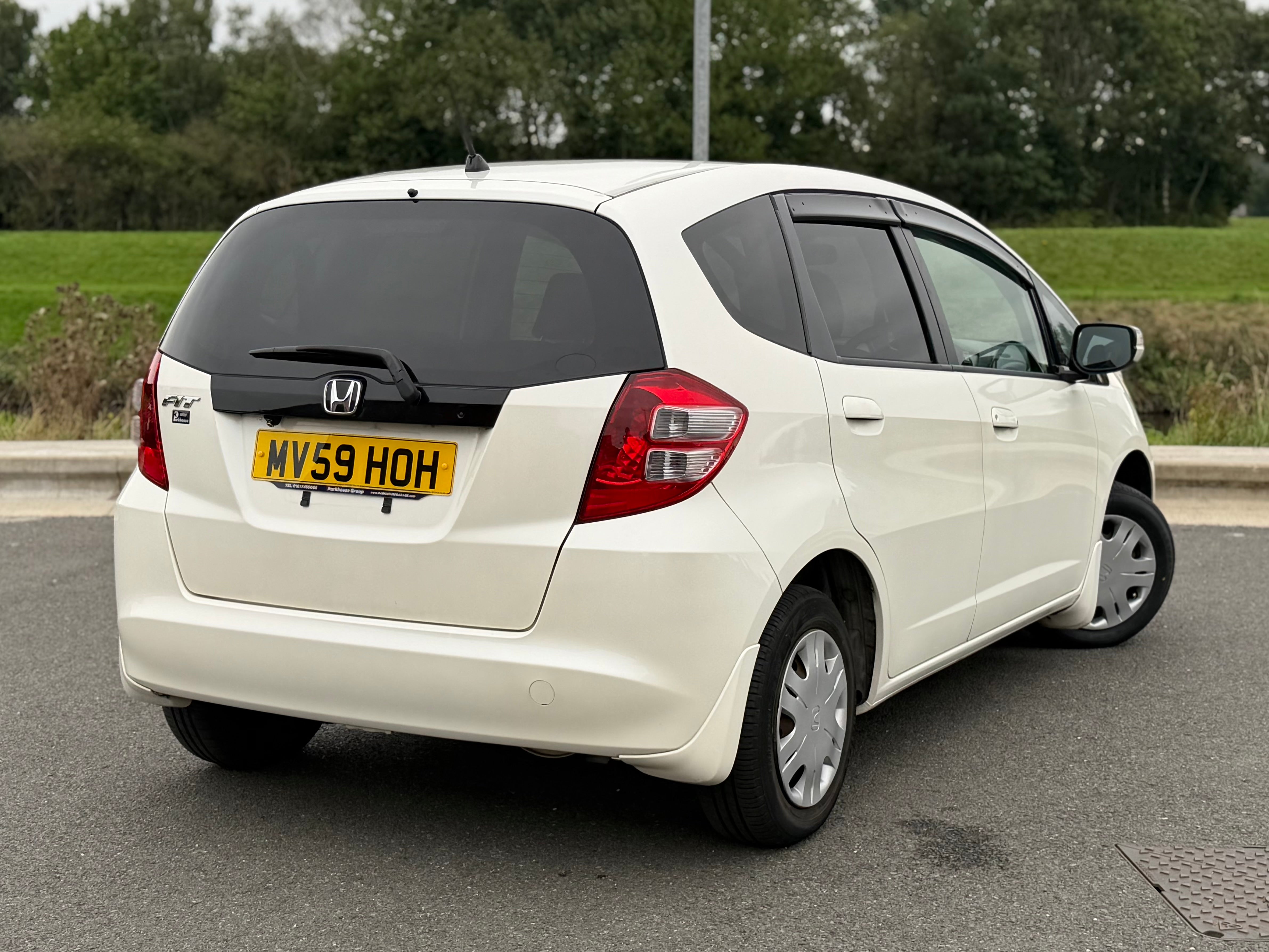 HONDA JAZZ - 1 Owner. Car Play. Rev Camera