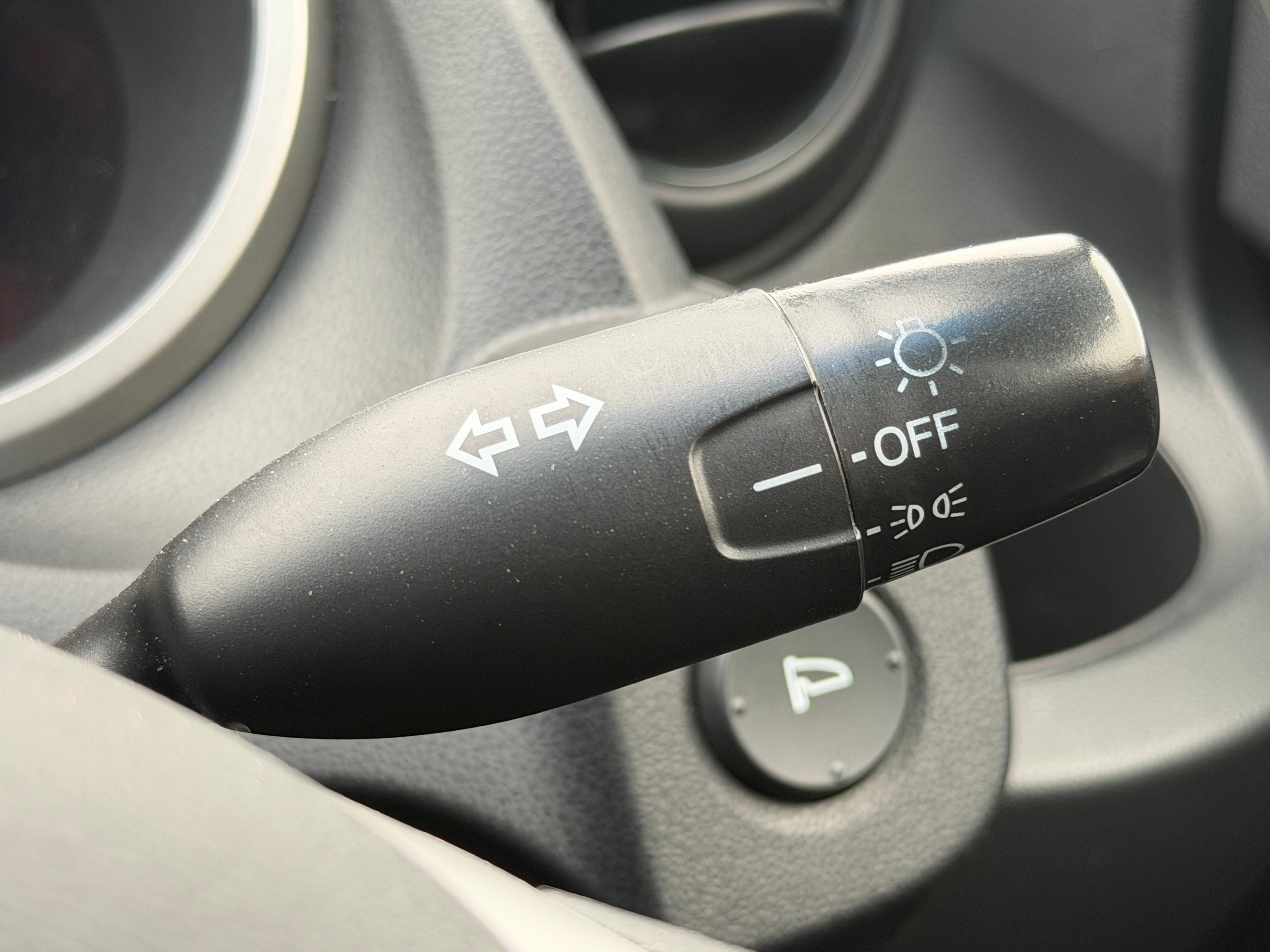 HONDA JAZZ - 1 Owner. Car Play. Rev Camera