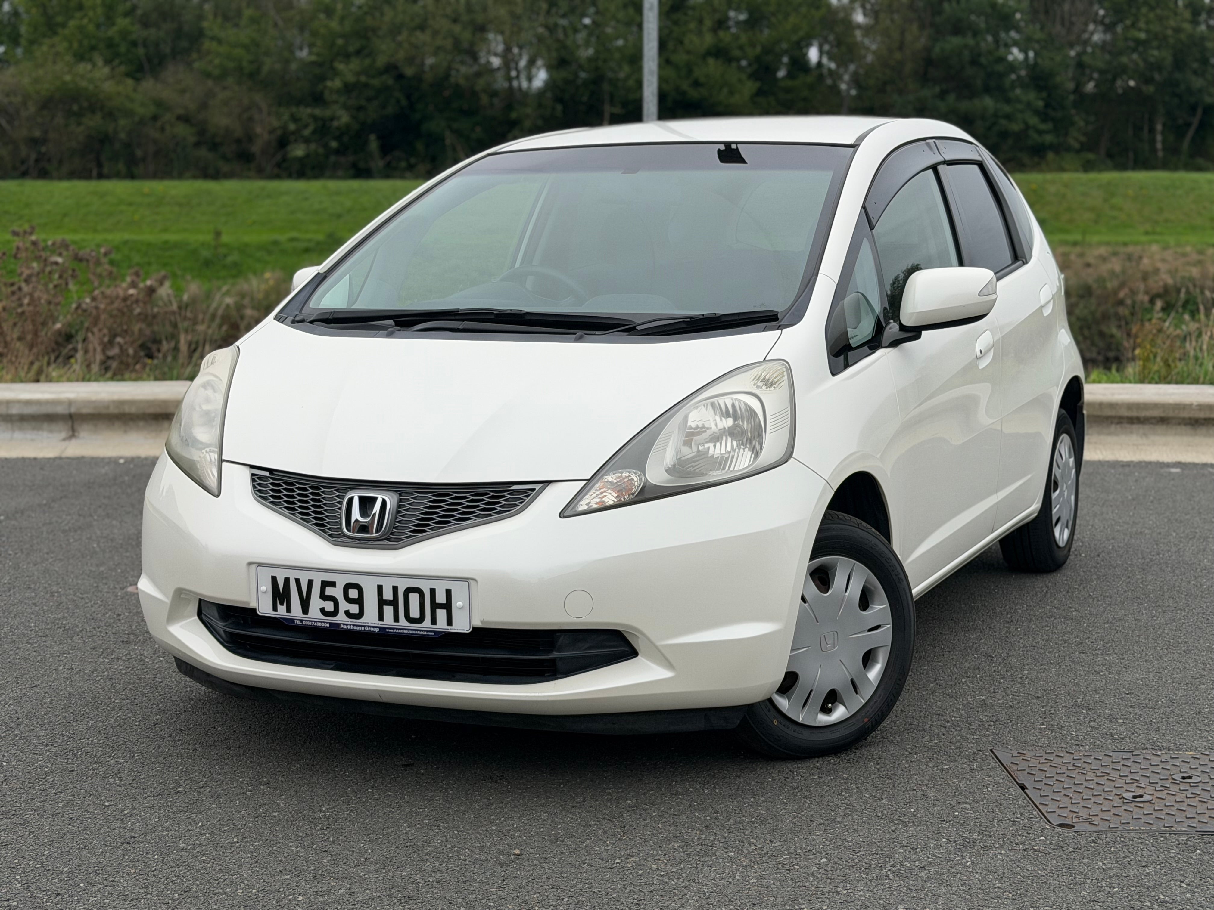 HONDA JAZZ - 1 Owner. Car Play. Rev Camera