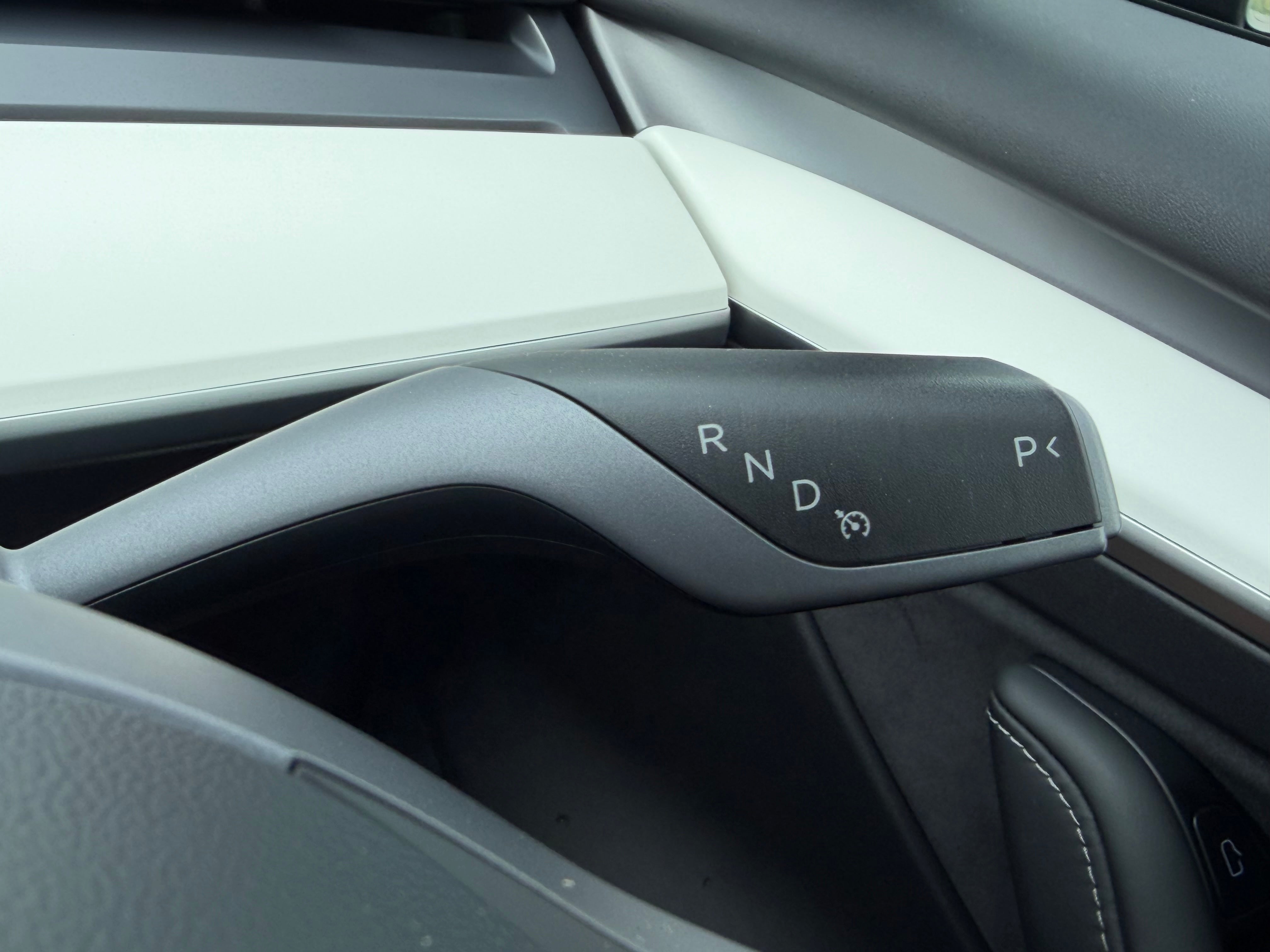 Tesla Model 3 (Dual Motor) Long Range Auto 4WDE 4dr -