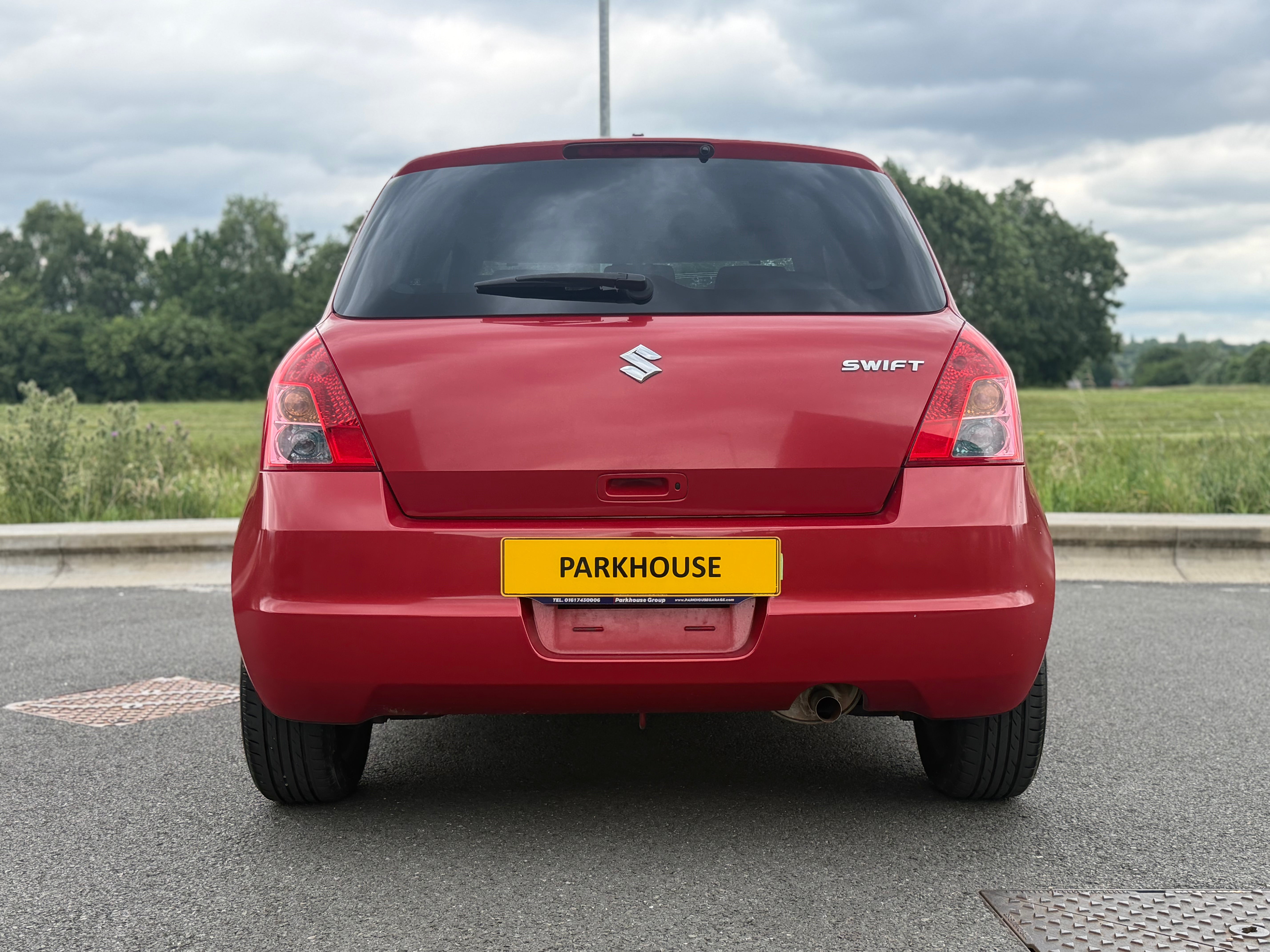 SUZUKI SWIFT - 1 Owner. Dash Camera. Turn Key Ignition