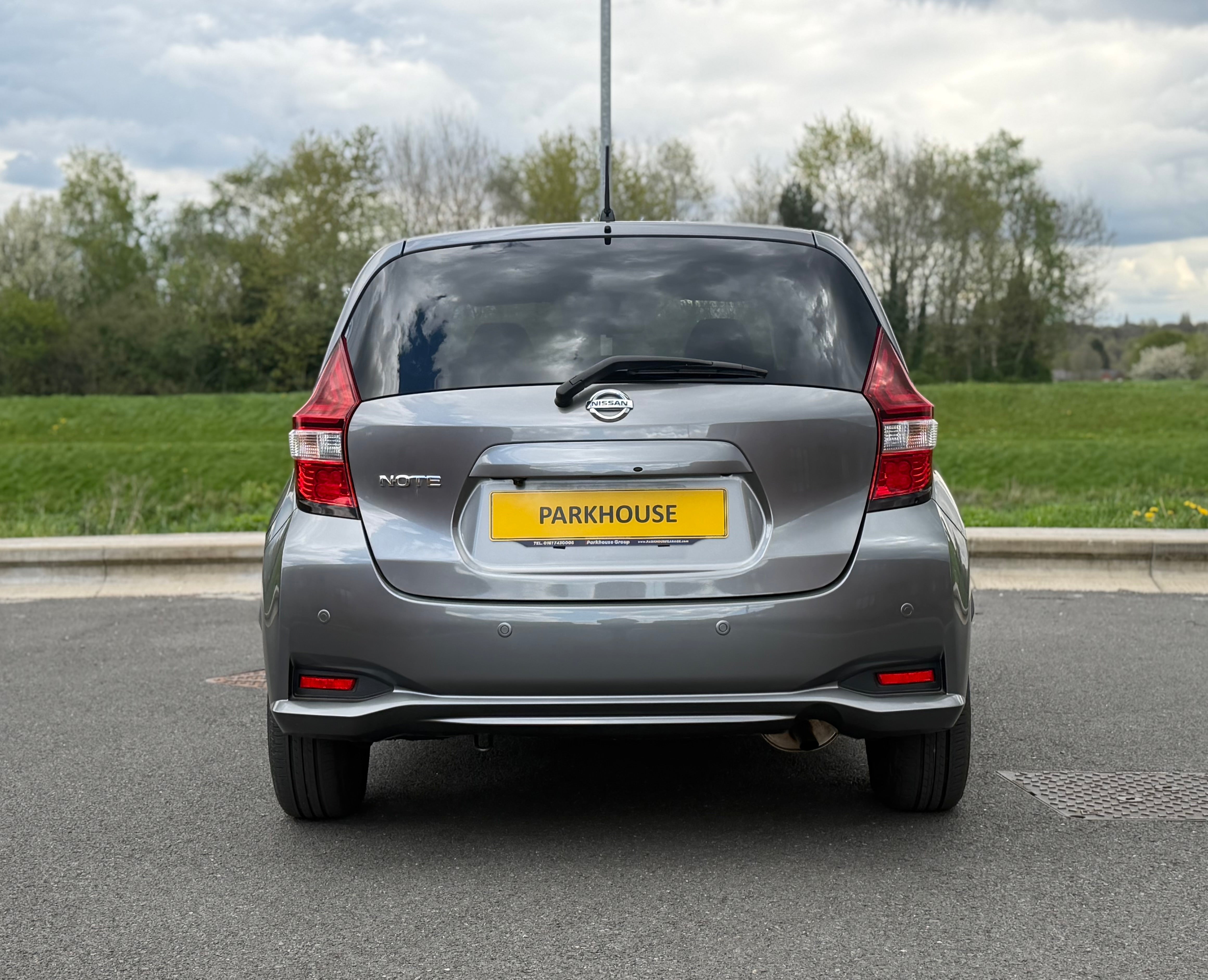 NISSAN NOTE N-TEC - Low Miles. 1 Owner. Reverse Camera