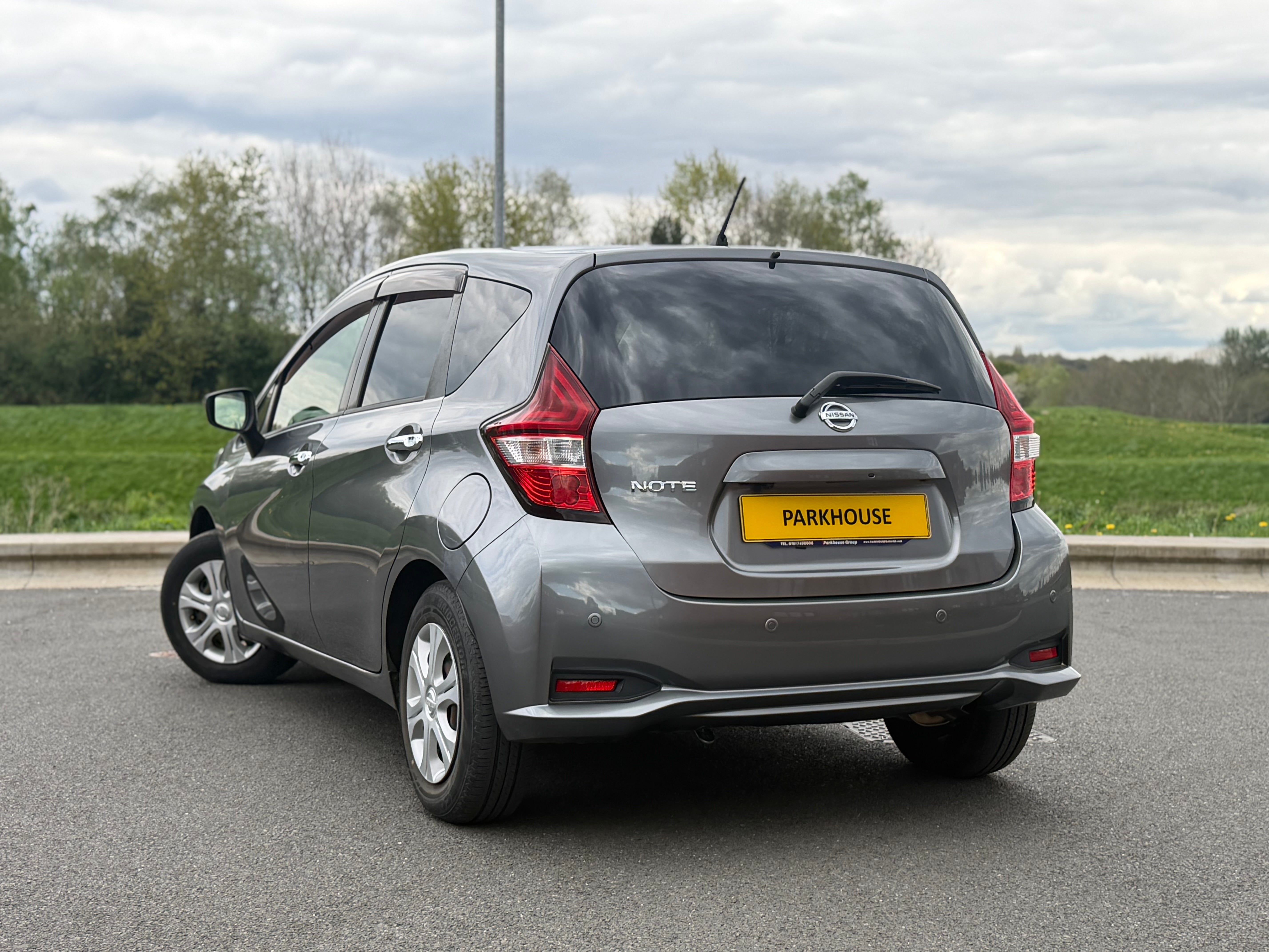 NISSAN NOTE N-TEC - Low Miles. 1 Owner. Reverse Camera