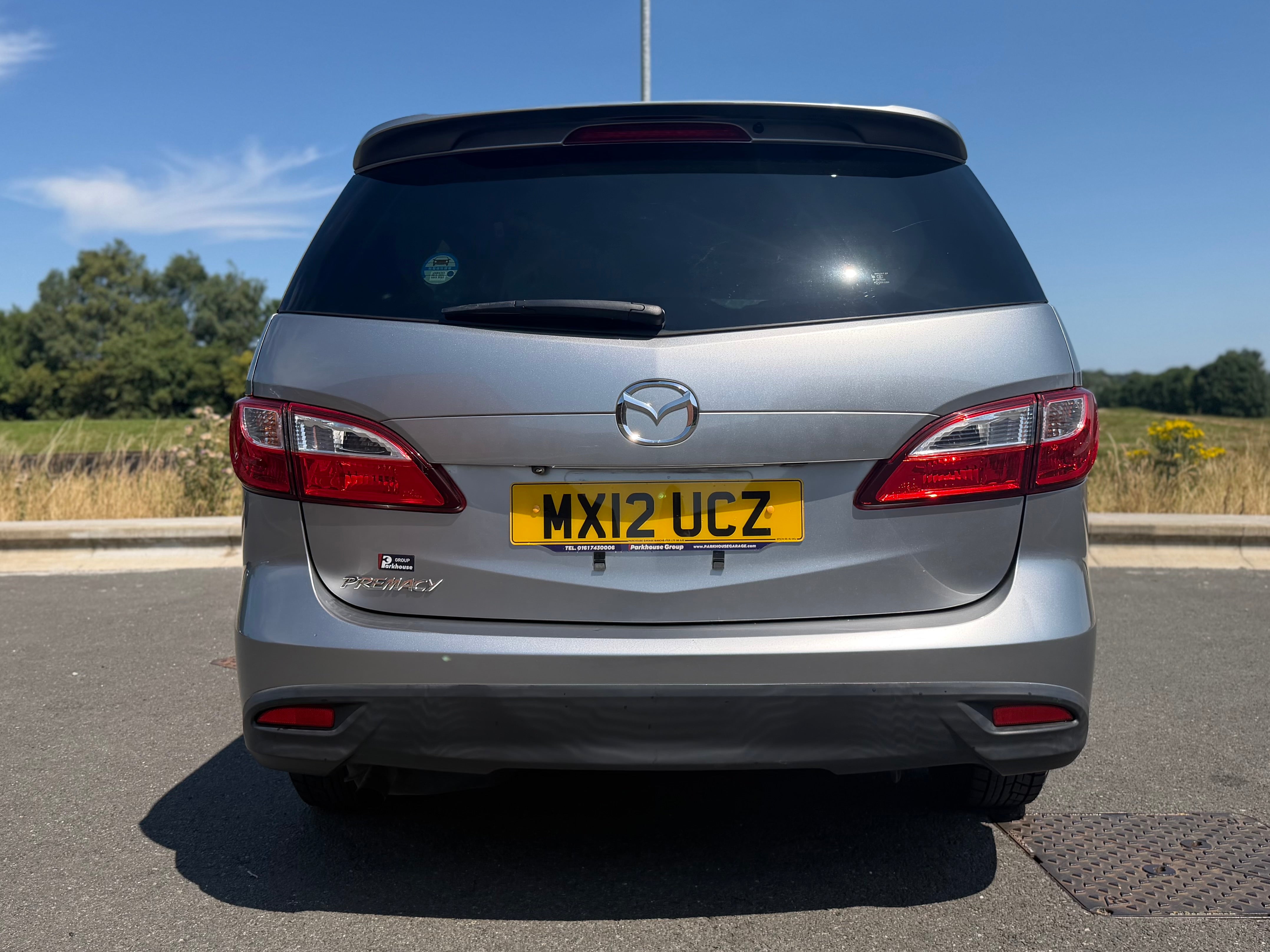 MAZDA 5 - Low Miles. 1 Owner. Reverse Camera